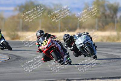 media/Jan-10-2025-CVMA Friday Practice (Fri) [[489e0da257]]/Group 4 and Trackday/Session 5 (Turn 7)/